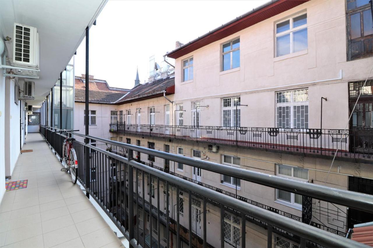 Andrassy Avenue Exclusive Apartment บูดาเปสต์ ภายนอก รูปภาพ