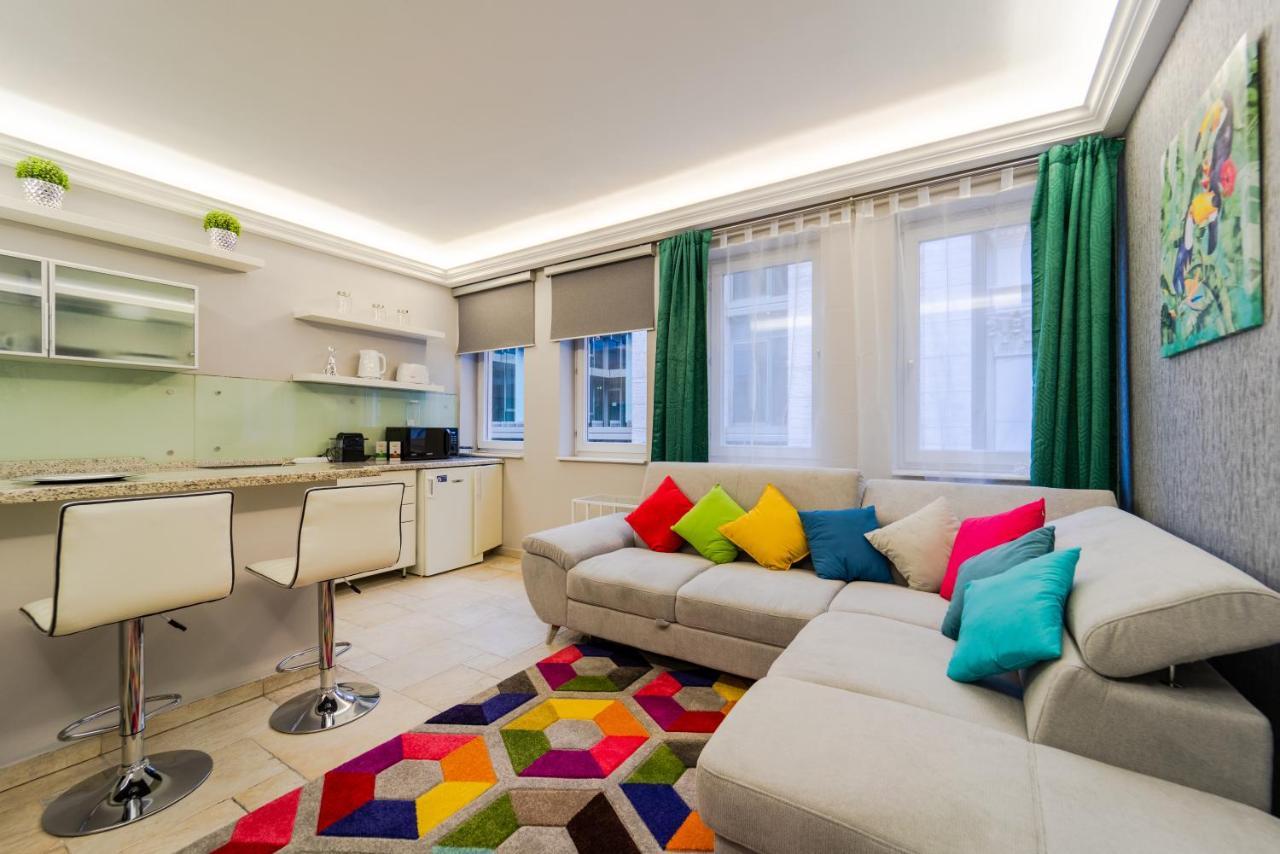 Andrassy Avenue Exclusive Apartment บูดาเปสต์ ภายนอก รูปภาพ